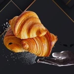 Butter Croissant/Croissant au beurre